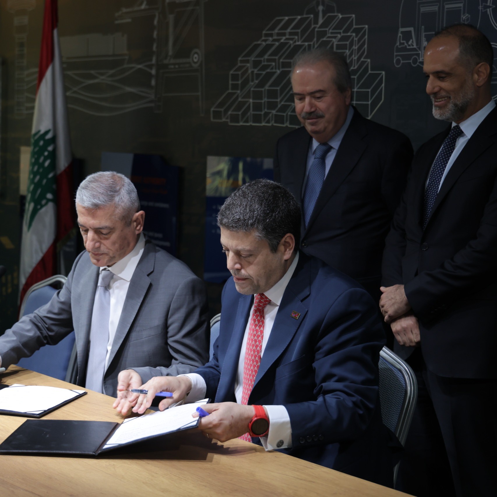 مذكرة تفاهم بين مرفأ بيروت والمجلس الأعلى للجمارك