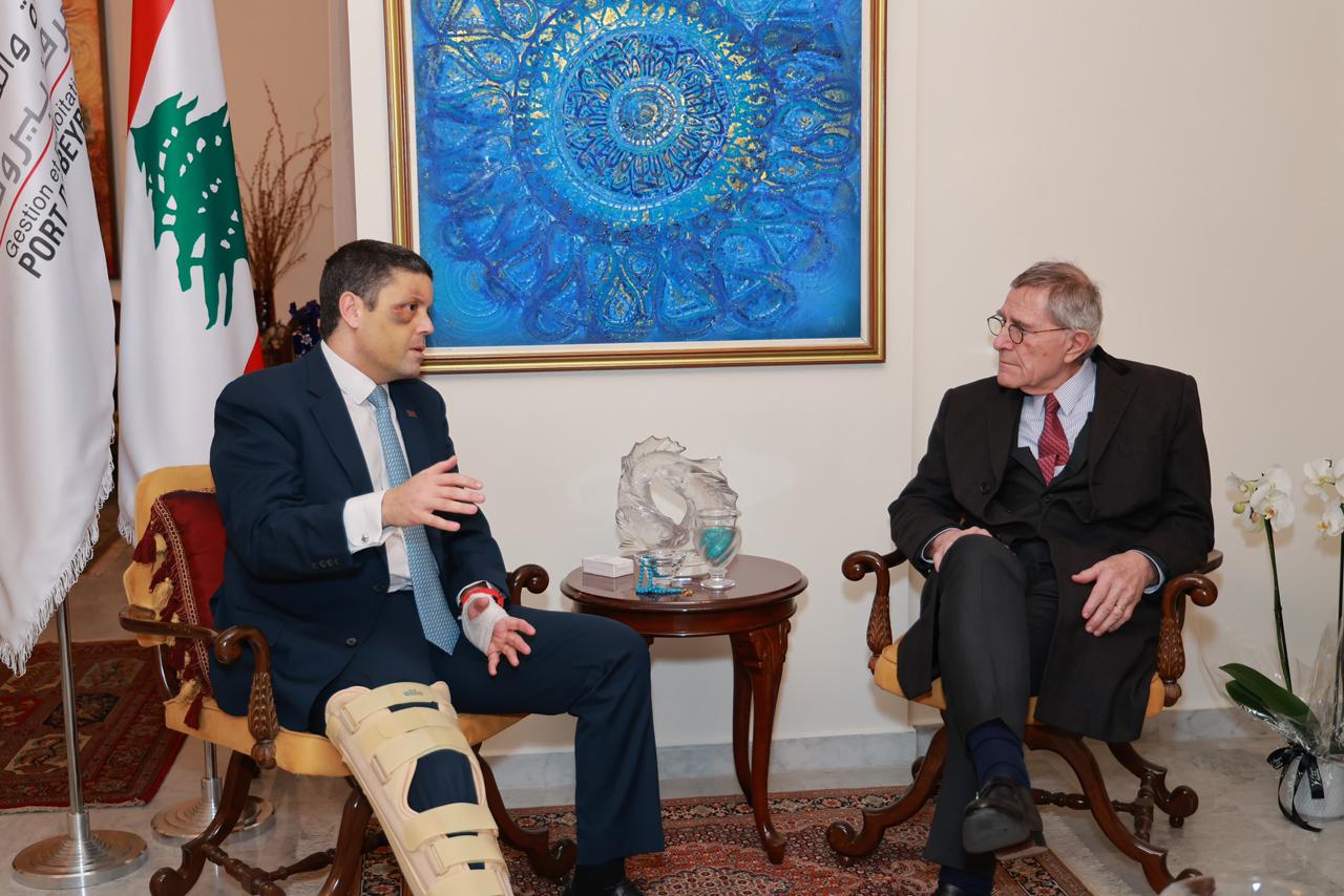 مرفأ بيروت على خط الهند – أوروبا