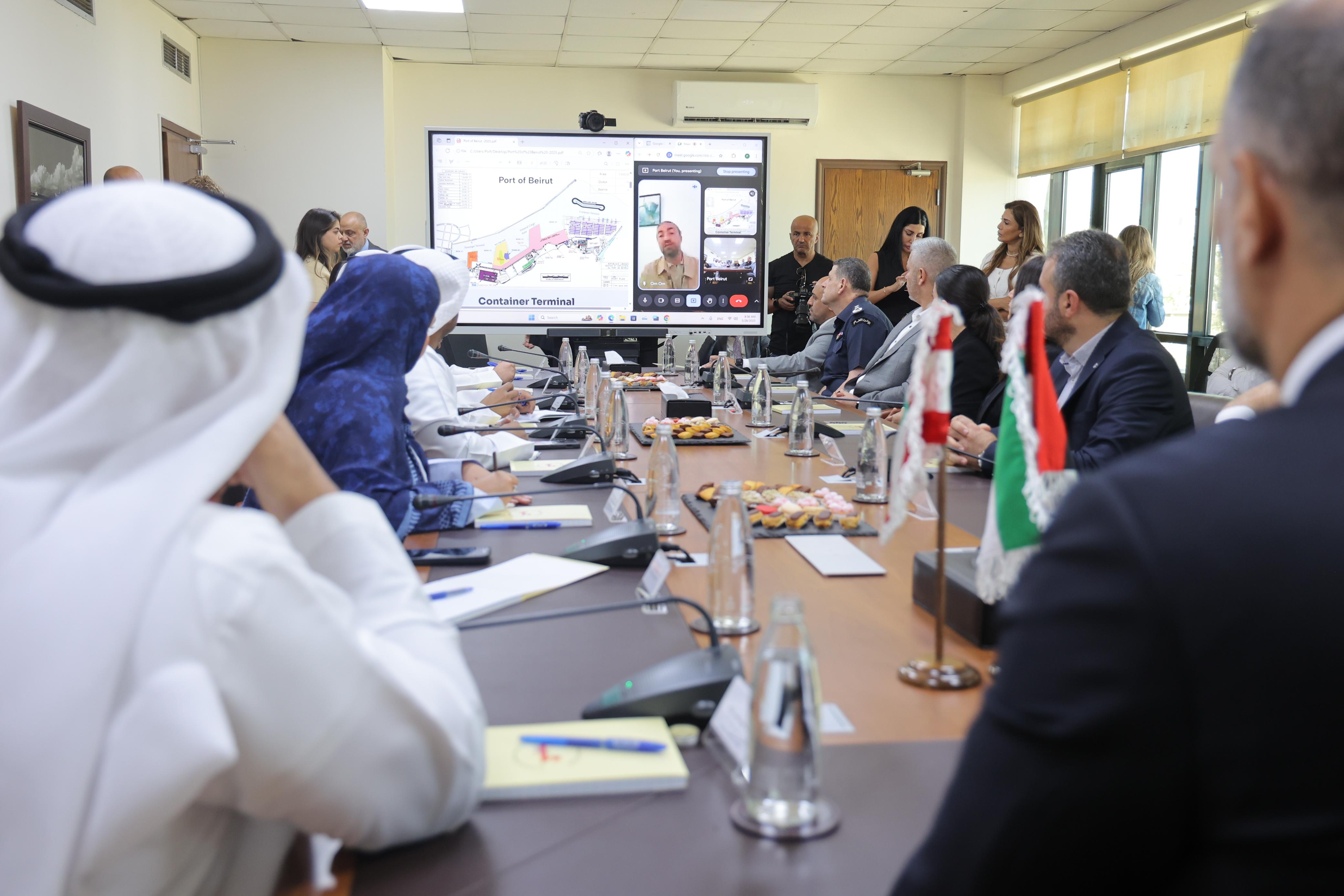 عيتاني خلال جولة وفد إماراتي رفيع