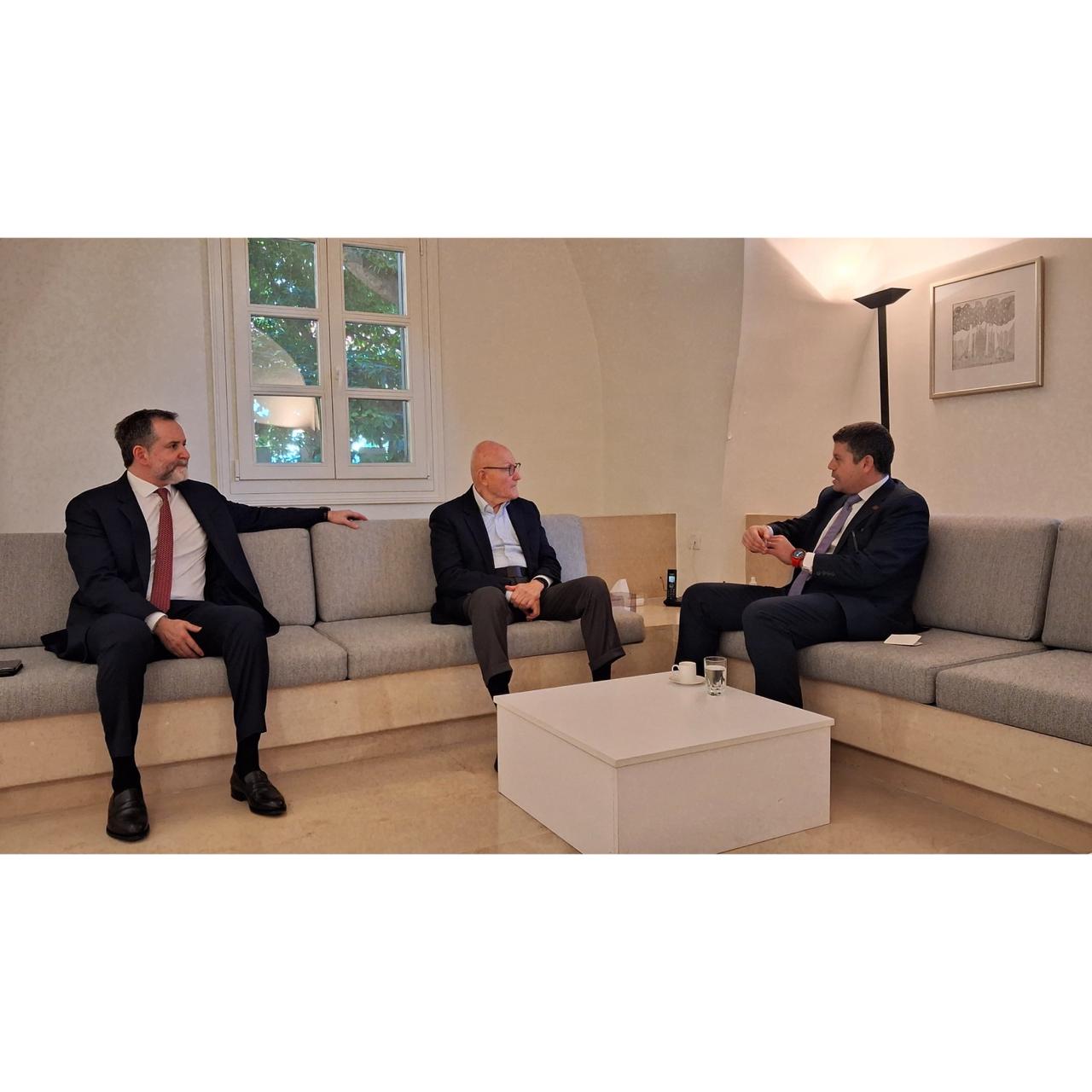 النفّي زار الرئيس تمام سلام 